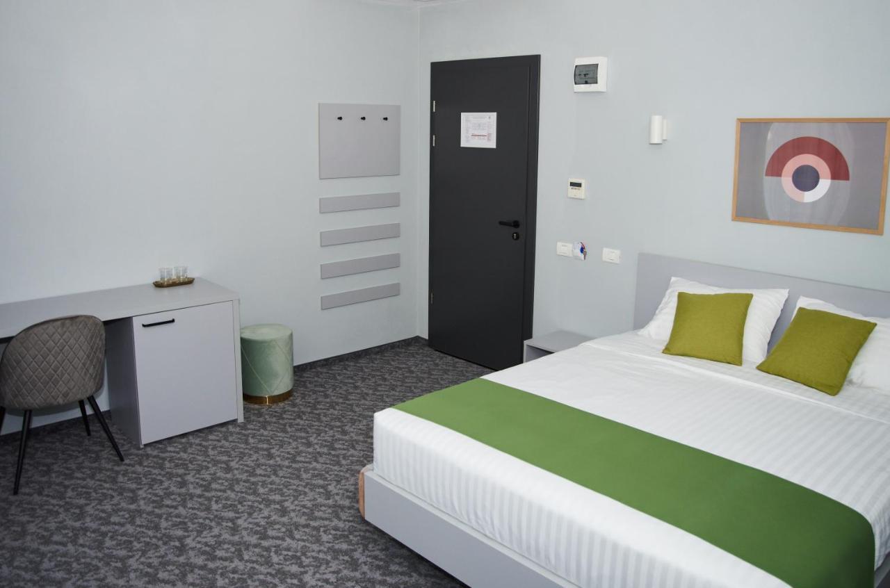 Astra Hotel Călimăneşti Esterno foto
