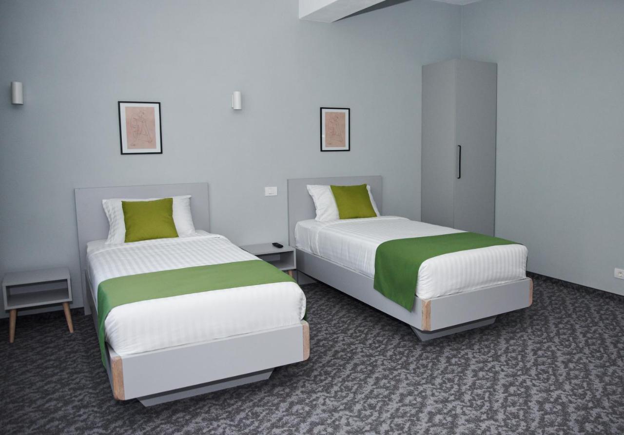 Astra Hotel Călimăneşti Esterno foto