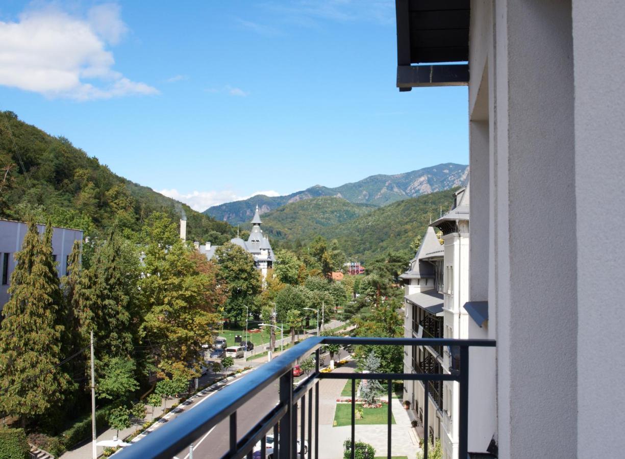 Astra Hotel Călimăneşti Esterno foto